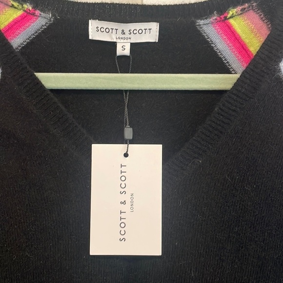 Scott & Scott London Lola Cashmere V-neck Sweater NWT - Picture 5 of 10